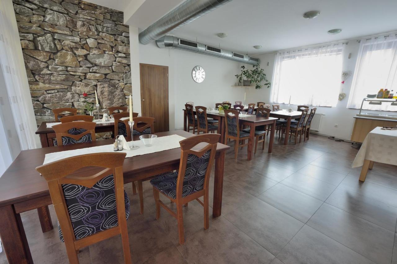 Penzion Best Moravská Třebová Exterior foto